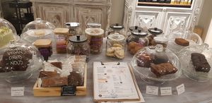  at Petits Délices in Mataro