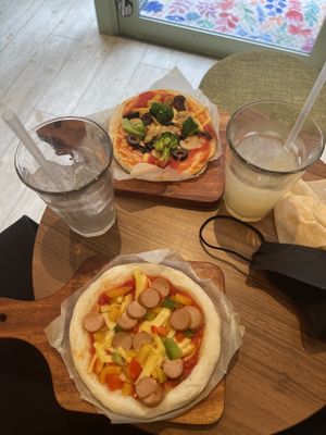   at Shochiku-en in Tokyo