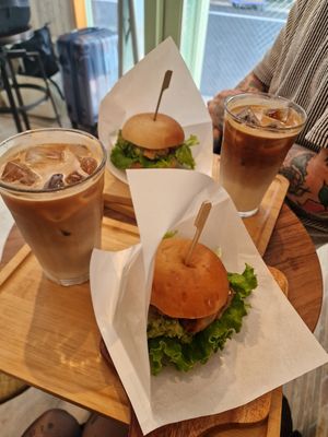  at Shochiku-en in Tokyo