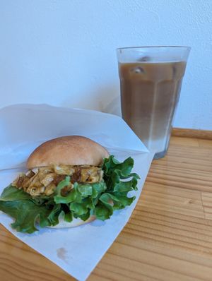  at Shochiku-en in Tokyo