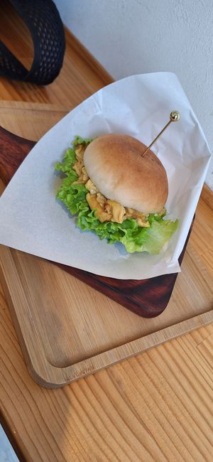  at Shochiku-en in Tokyo