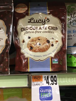 Vegan chocolate chip cookies at Giant Food in Alexandria
