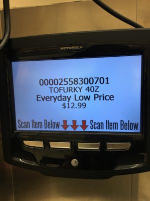 Price of tofurky roast at Giant Food in Alexandria