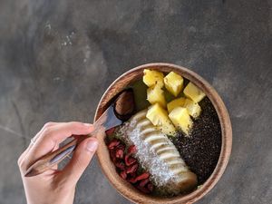 tropical smoothie bowl at MEMO Boutique Hotel in Ahangama
