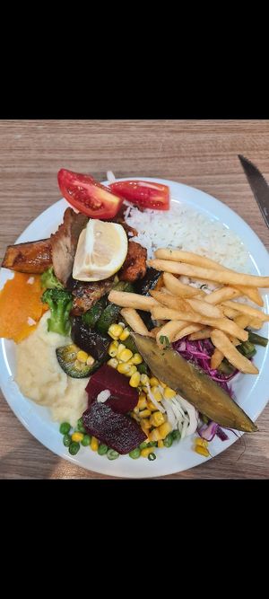 veggies, salad, rice, fries at El Arbol Real in Puerto Iguazu