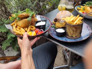 Fish & Chips and burger (both large portion) at Fox and Hounds in Soenderborg