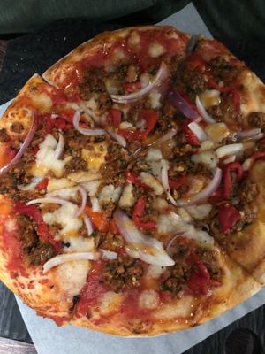 Sausage and pepper pizza at Virtuous Pie in Victoria