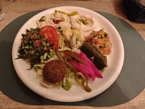 Mezze vegan at Jaffa in Brussels