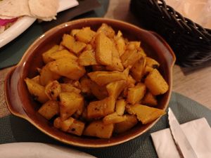 Batata harra at Jaffa in Brussels