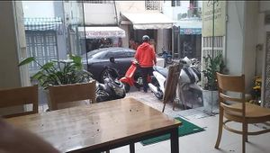  at Phuoc Duyen Chay in Ho Chi Minh City