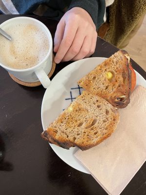 Brot  at Odete Bakery in Porto