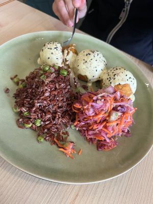 Main   at Odete Bakery in Porto