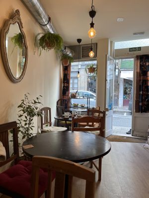 Interior  at Odete Bakery in Porto