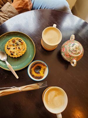  at Odete Bakery in Porto