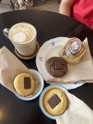   at Odete Bakery in Porto