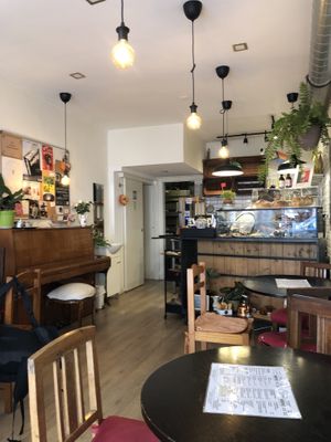 Inside  at Odete Bakery in Porto