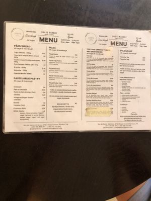 The menu  at Odete Bakery in Porto