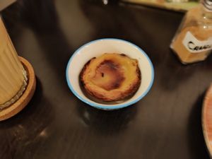 Pastel de nata at Odete Bakery in Porto