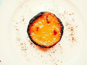 Pastel de nata vegano melhor de sempre! at Odete Bakery in Porto