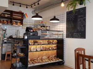 Beautiful and tidy space, feels like home. Dog friendly! at Odete Bakery in Porto