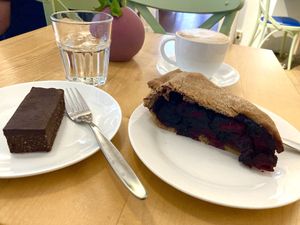 RAW brownie (almonds/walnuts) and apple/cherry pie (both vegan)  at The Fragrance of the Heart in Oslo