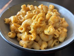 Mac-n-cheeze  at Desmond's Island Soul Grill in Virginia Beach