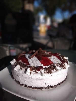 Selva Negra at Nomade in La Serena