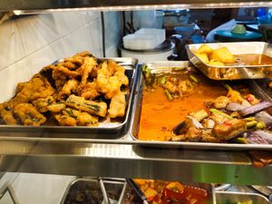 Dishes available at Guang Yuan 广缘 - Hougang in Northeast Singapore