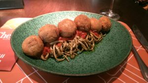 Polpettine with linguine and pesto at Le Chef Bistrô in Recife