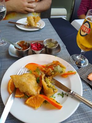 Samosas as starters. at India Gate in Funchal