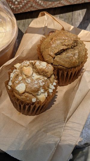 Vegan and gluten free muffins at An39 in Osaka