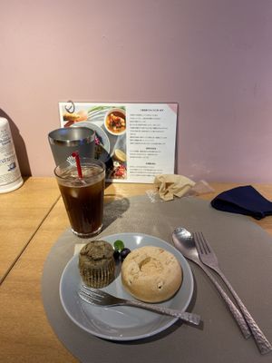 my food (earl grey muffin and a donut which flavour i forgot haha😅)  at An39 in Osaka