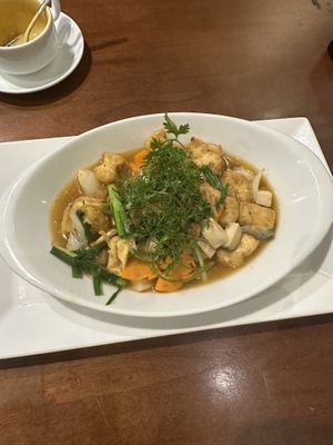 Tofu and mushroom stir fry (99k)  at Tung's Kitchen in Hanoi