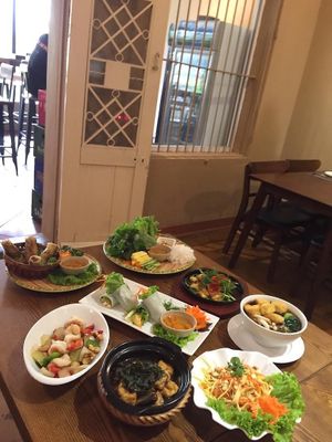 Vegan options at Tung's Kitchen in Hanoi