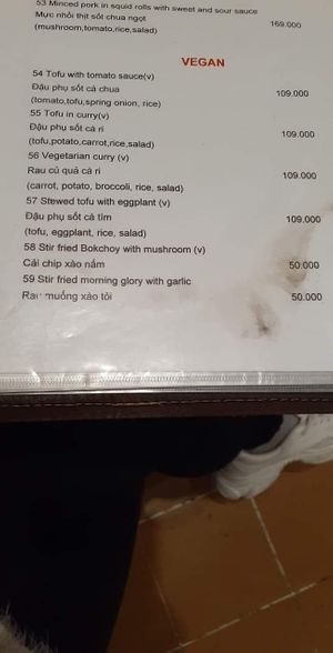 Vegan options at Tung's Kitchen in Hanoi