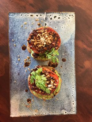 Sope with grilled tomato and avocado at Le' Kaat in Valladolid