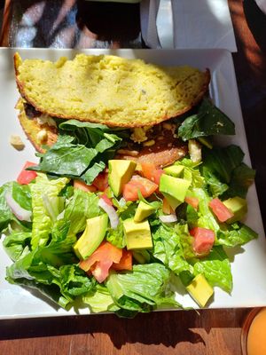 Omlette Vegano at Le' Kaat in Valladolid