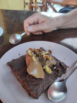 Vegan Brownie at Le' Kaat in Valladolid