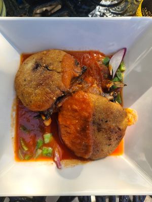  at Le' Kaat in Valladolid