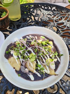  at Le' Kaat in Valladolid