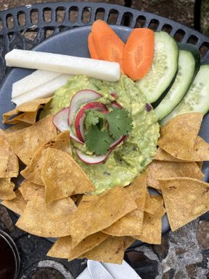 Guac and crudités   at Le' Kaat in Valladolid