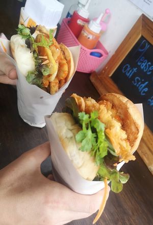 Deep fried Tofu sandwiches at Banh Mi Vietnam - Food Stall in Pai