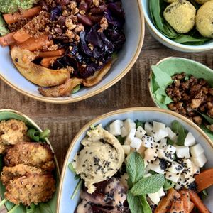   at Buhjah Bowls in Hamburg