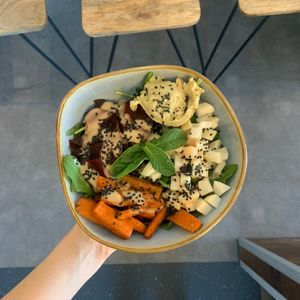   at Buhjah Bowls in Hamburg