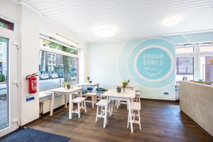 Inside Buhjah Bowls at Buhjah Bowls in Hamburg