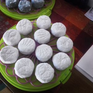 CamemVert 2 Wochen gereift, aus fair gehandelten Cashewnüssen at Be Nice in Hannover