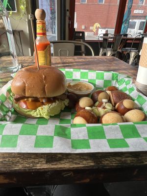 Tlt sandwich with bites #Veganuary at The Fix in Kansas City