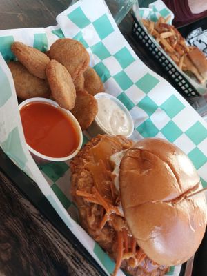 carolina chicken sammy with fried pickles at The Fix in Kansas City