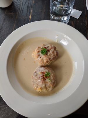 Biscuits and gravy at The Fix in Kansas City