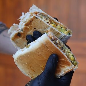  at Le Fleur Burger in Lajeado